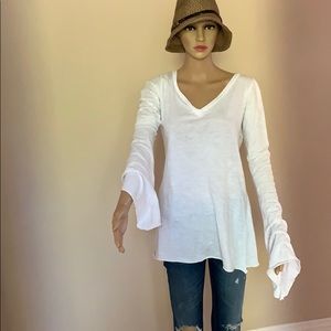 Mark and Estel S White V neck w/ bell sleeves.